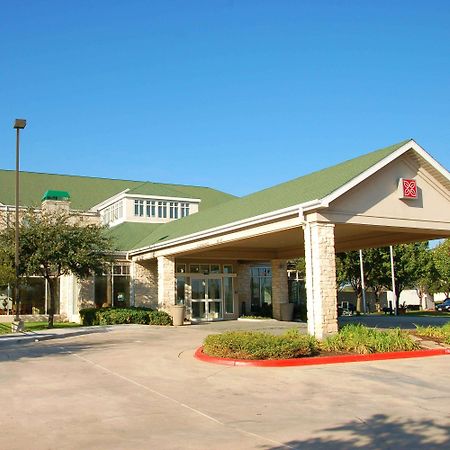 Hilton Garden Inn Austin Round Rock Exterior photo
